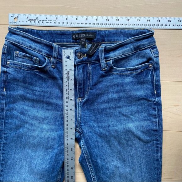 Guess Power curvy skinny blue jeans mid rise waist straight leg silver logo 27 - Picture 9 of 10